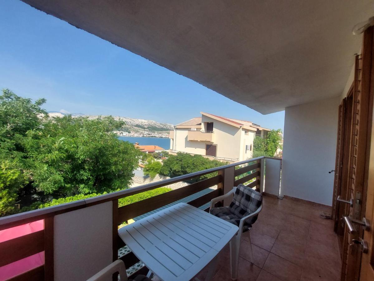 Studio-App Iva, Balcony With Sea View - 50 M From Beach Pag Town Luaran gambar